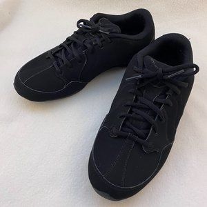 Nike Size 8 Black Women's Shoes